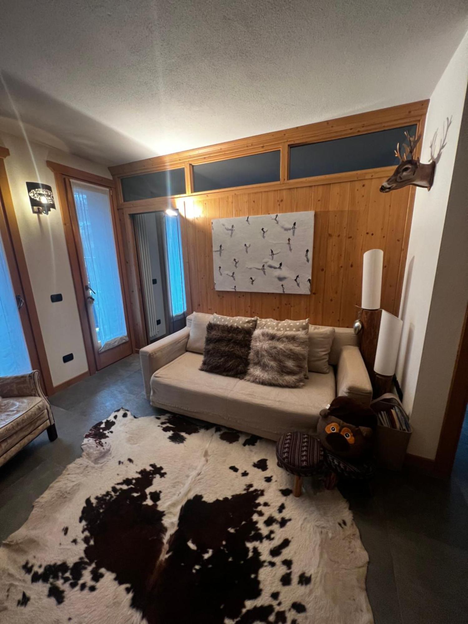 Appartamento Incantevole Con Box E Ski Room, Wi-Fi, 보르미오 외부 사진